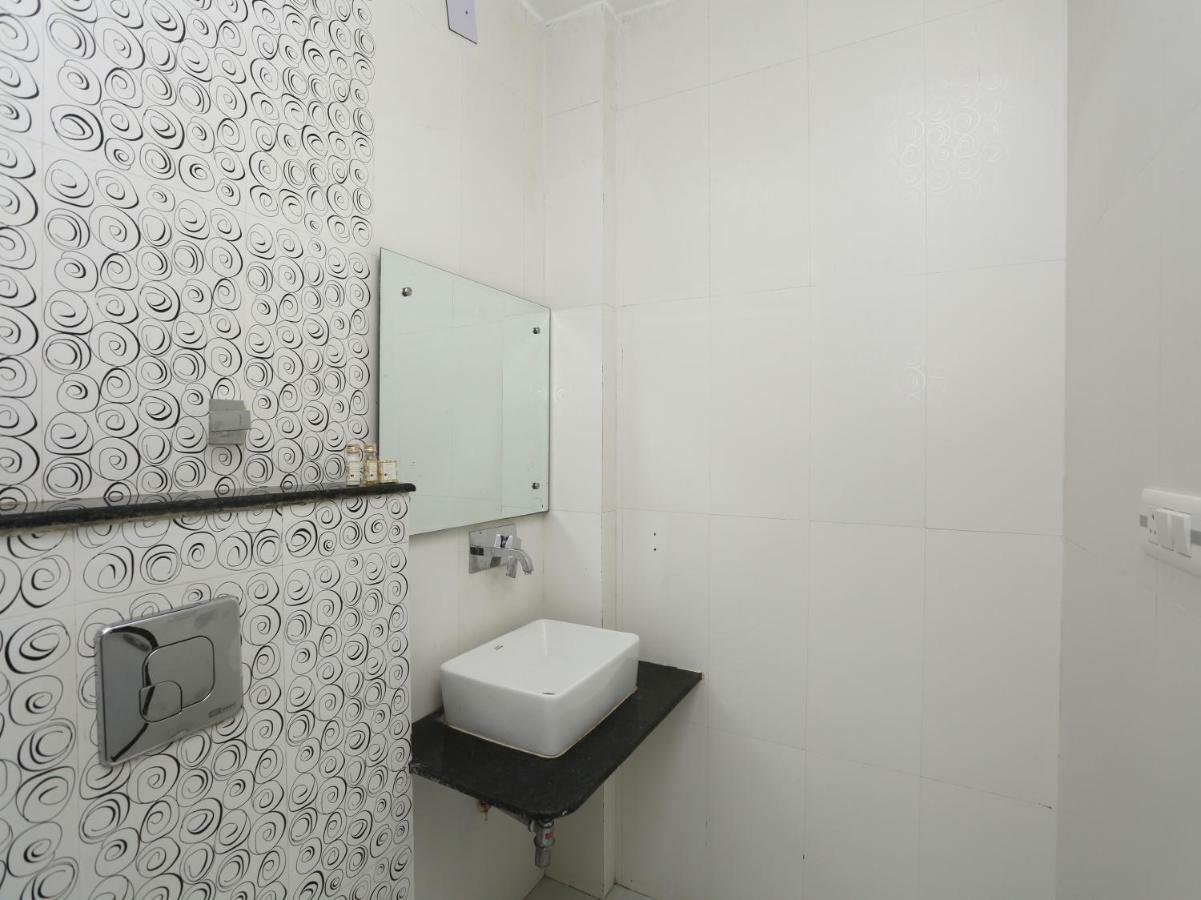 Bilberry Hotel Rewāri 外观 照片