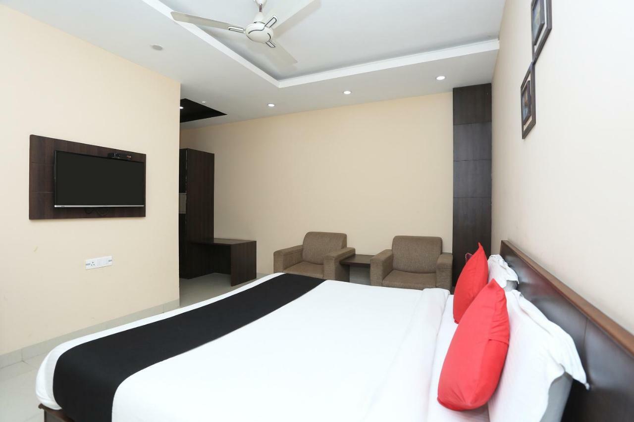 Bilberry Hotel Rewāri 外观 照片